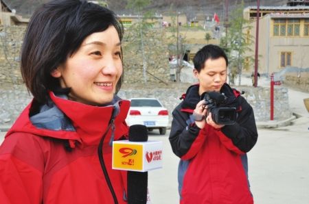 见证灾区巨变 四川电视台12小时"接力直播"