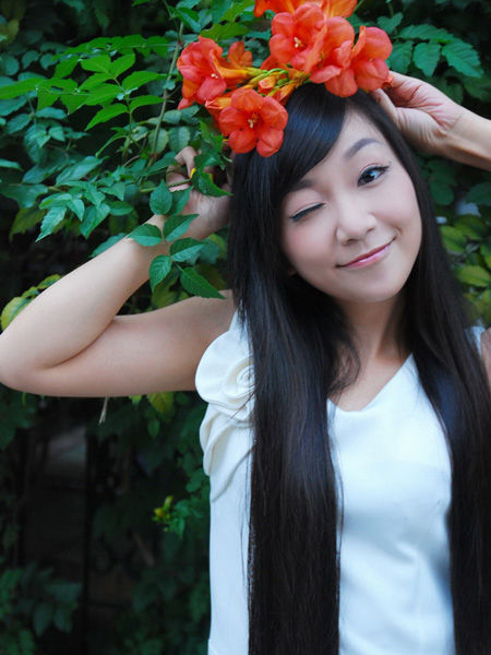 "我们的选择"少儿节目主持人大赛选手-邓晶