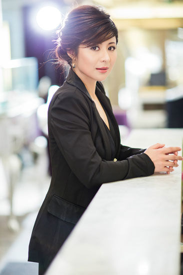 2013SMG名优主持人候选人-陈蕾