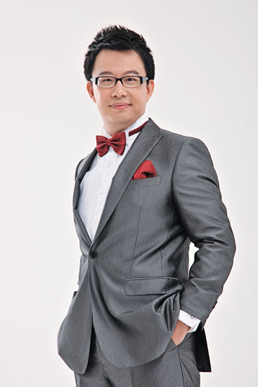 2013SMG名优主持人候选人-李晨光