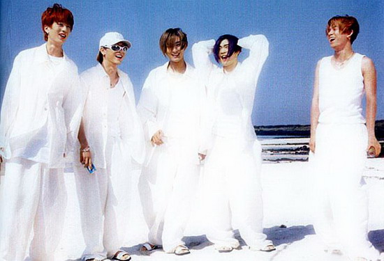 图文:韩国组合三代变迁之h.o.t--海滩回忆