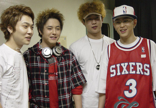 图文:韩国组合三代变迁之nrg--私下亲密