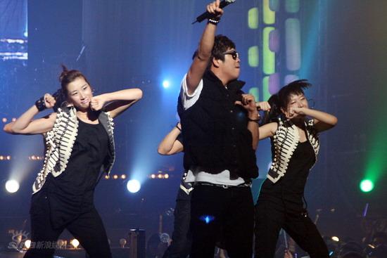 韩国歌手MC梦开个唱