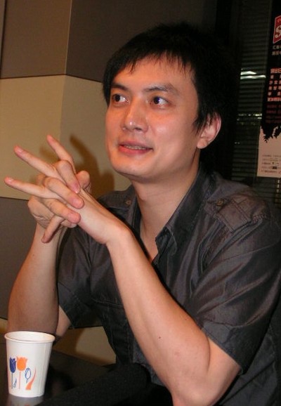 周渔歌声酷似王菲 李泉:还以为是王菲复出(图)