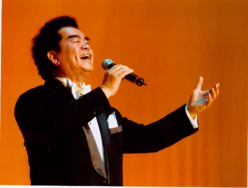 资料图片2007中国红歌会评委郭颂