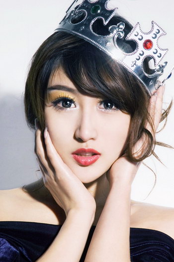 刘羽琦进军歌坛 主打歌曲《猫拳》电台开播