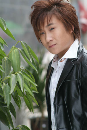 王征不负校园大使称号 校园巡演国庆前已成行