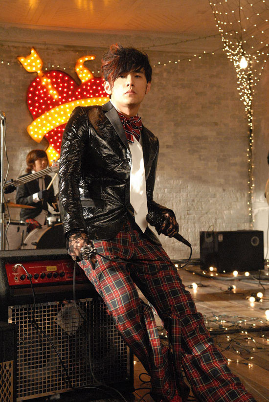 周董《阳光宅男》曲风轻快 黄金拍档方文山作词_影音娱乐_新浪网