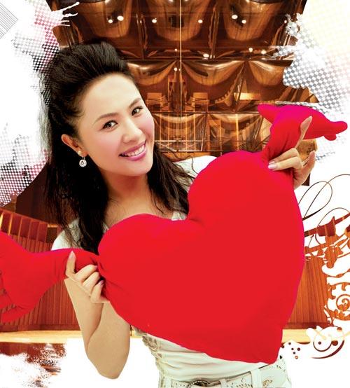 王莹独唱音乐会造型揭秘 四套华服惹人期待(图)