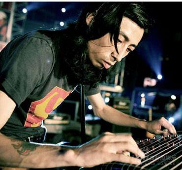 谢天笑新专辑解密:古筝融合雷鬼 民族融合世界