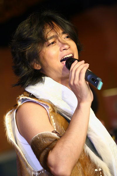 云南保山著名的歌手图片