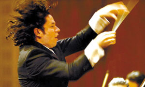 古斯塔沃-杜达梅尔