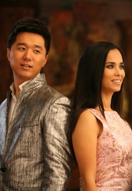 师鹏与韦唯合拍《超越》MV