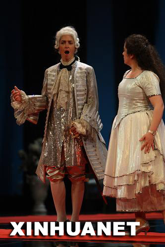 玫瑰骑士和心上人苏菲 新华社记者 唐师曾 摄