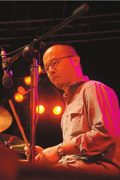 窦唯献艺电子爵士音乐节 世界顶尖乐队将登台