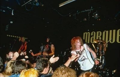 枪花早年的英国巡演现场