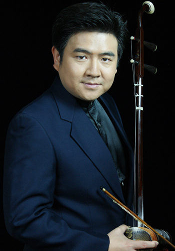 著名二胡演奏家陈军