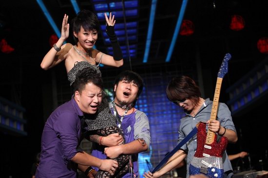 第十期冠军甜蜜旅行乐队