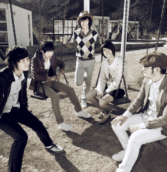 09摩登音乐节乐队资料：旅行团_手机新浪网