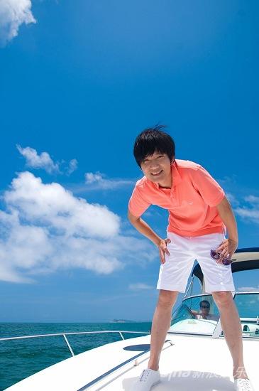 陈楚生心情大好。