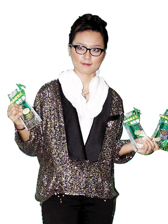 周笔畅输在装扮上