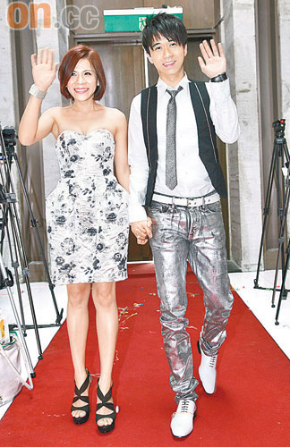 光良"迎娶"江美琪送祝福吻