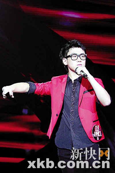 刘心用歌暗讽丁薇