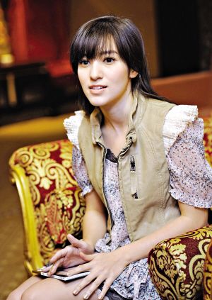 LARA梁心颐