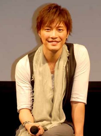 成宫宽贵举行限定活动 首唱尾崎丰的歌曲(图)