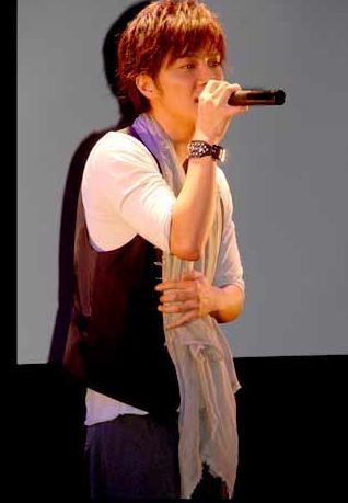 成宫宽贵举行限定活动 首唱尾崎丰的歌曲(图)