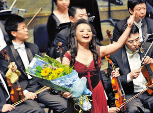 女高音歌唱家吴碧霞