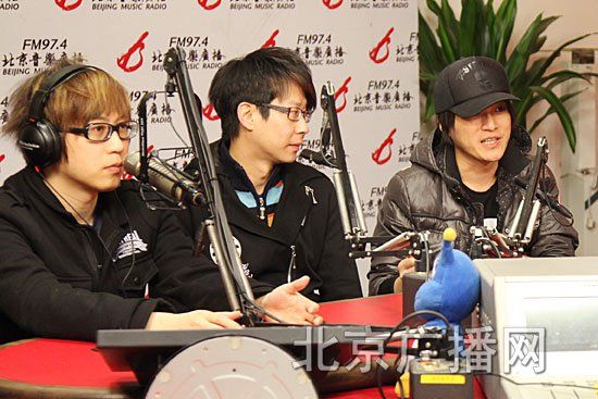 五月天做客《中国歌曲排行榜》直播间