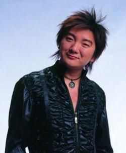 杨臣刚