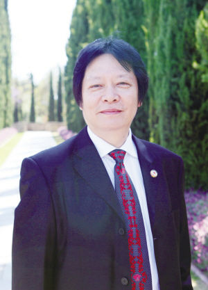 邱忠毅对文化事业秉持着强烈的责任感