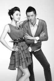 凤凰传奇组合。