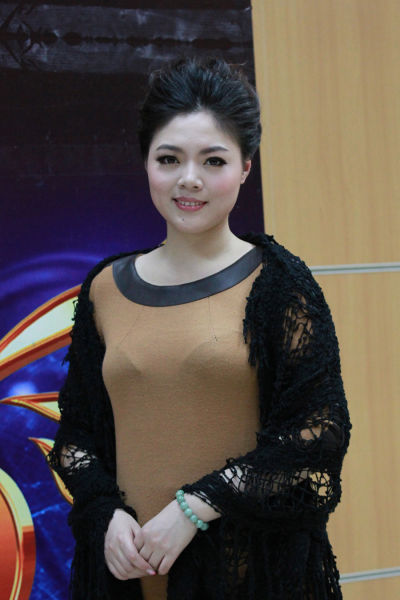 新浪娱乐队美声组晋级选手王佳韵