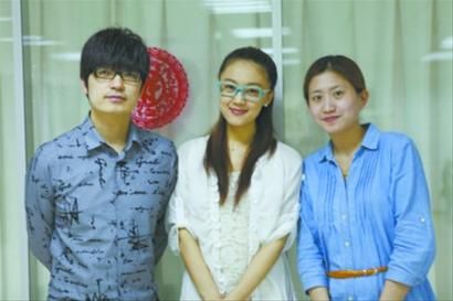 玖月奇迹与记者