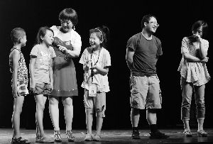 小雨姐姐携小演奏家亮相