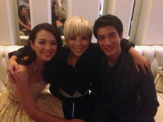 莫艳琳左拥右抱章子怡王力宏