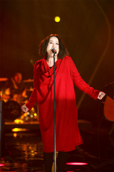 罗琦《我是歌手》第六场演唱