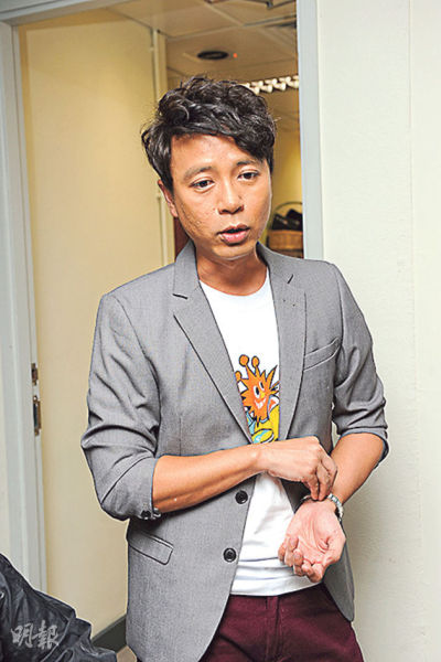 李克勤精选专辑被指半价促销，环球唱片澄清没有此事