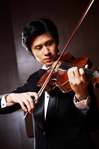 金帆金帆率团拿金牌 