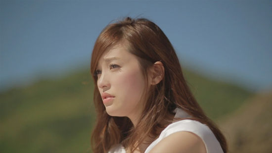 金莎《想听听你说谎》将发