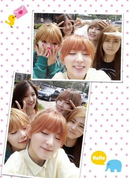 4minute晒全体自拍照