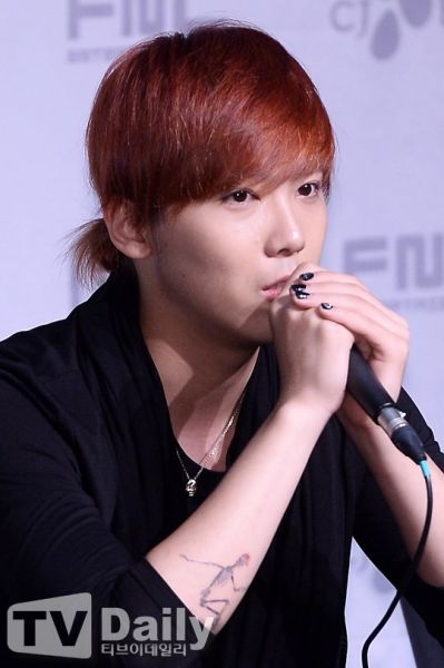 FTIsland成员李洪基