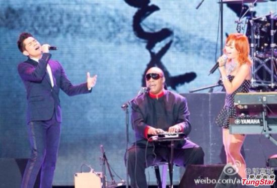 郭富城和Stevie Wonder合唱