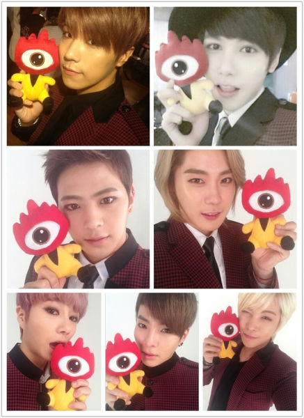 M.Pire与小浪合影