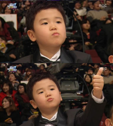 童星尹厚也曾被黑粉攻击