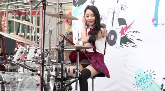 韩国女团Bebop队长亚烟