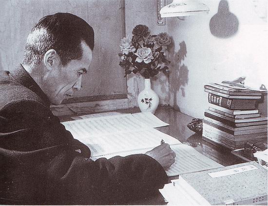 1964年秋，创作音乐舞蹈史诗《东方红》时，时乐濛任作曲组长。